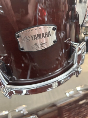 Yamaha Absolute Hybrid Maple 3 Piece Shell Pack 2